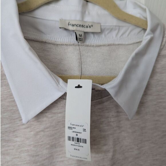 NWT Francesca’s Meghan Two-Fer Sweatshirt Top | Women’s Medium | Taupe & White - Picture 3 of 4